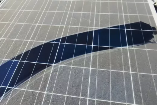 Nettoyage Professionnel de Panneaux Solaires par Ambiance Énergie : Assurez une Performance Maximale
