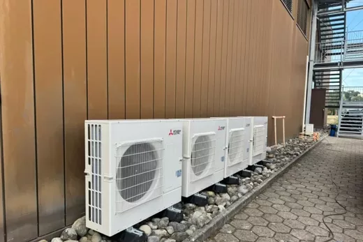 Nouveau Chantier : Installation de Cassettes 600&#215;600 4 Voies Mitsubishi Electric dans un Magasin